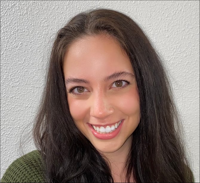 Gina Wolff Headshot Closerlook